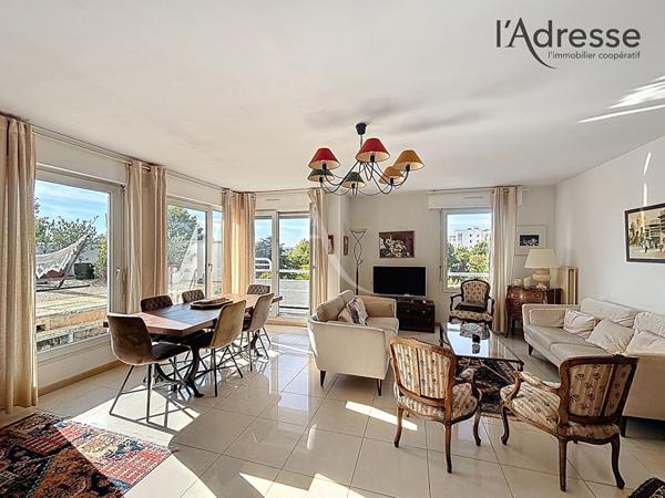 Suresnes Gambetta - Élégant Duplex d'Exception de 116 m² avec Terrasse et Balcons