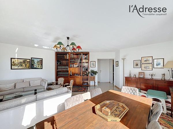 Suresnes Gambetta - Élégant Duplex d'Exception de 116 m² avec Terrasse et Balcons