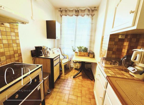 Appartement 3 pièces de 74m2 Balcon