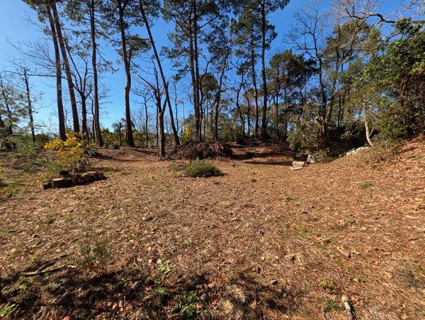 SOUS OFFRE : Terrain Capbreton quartier des Vignes 1 000 m2, viabilisé