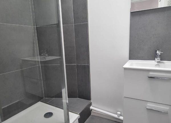 Appartement à vendre    3 pièces • 75,60 m2 Vaux-sur-Seine