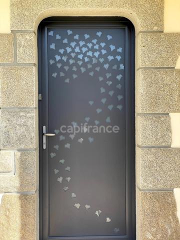 Un écrin de nature rare, entre étang et ruisseau, en plein cœur d’Elven et sans vis à vis