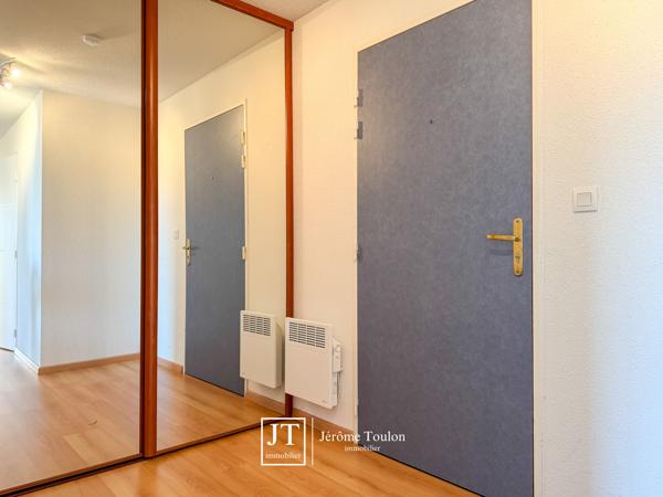 Appartement
                                                                                                                                                                                                                                                                                                                        3 pièce(s)                                                                                                                                                                                                          2 chambre(s)                                                                                                                                                                                                          91  m²