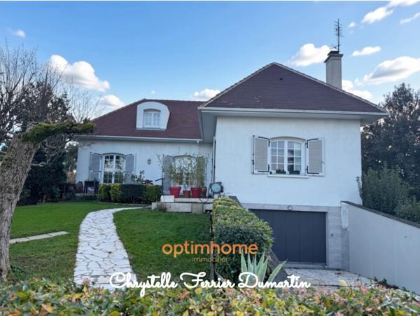 Maison familiale 180 m² - 4 chambres- Grand sous-sol-Garage 100 m²