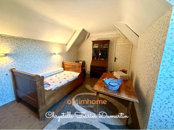 Maison familiale 180 m² - 4 chambres- Grand sous-sol-Garage 100 m²