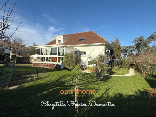 Maison familiale 180 m² - 4 chambres- Grand sous-sol-Garage 100 m²