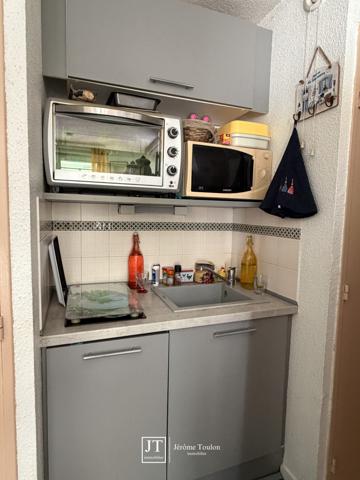 Appartement
                                                                                                                                                                                                                                                                                                                        2 pièce(s)                                                                                                                                                                                                          1 chambre(s)                                                                                                                                                                                                          28  m²