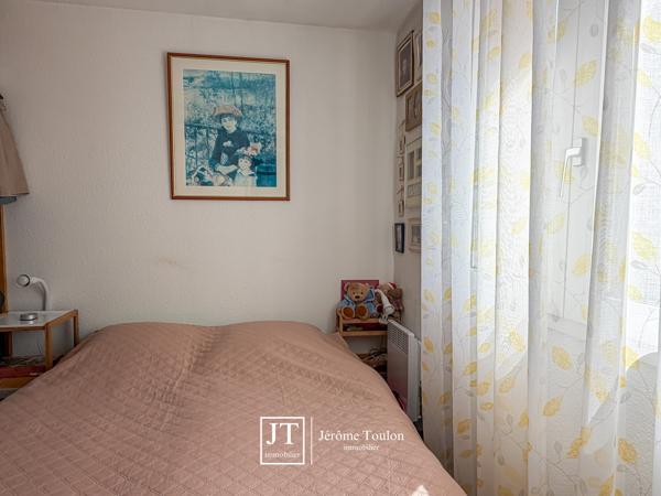 Appartement
                                                                                                                                                                                                                                                                                                                        2 pièce(s)                                                                                                                                                                                                          1 chambre(s)                                                                                                                                                                                                          28  m²