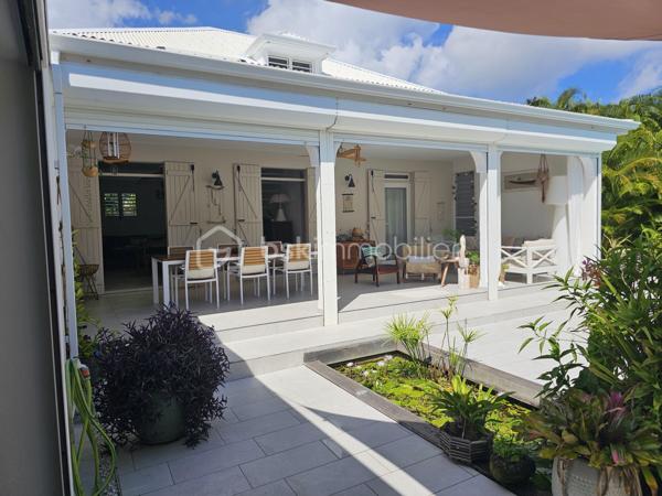 Maison de 230 m²