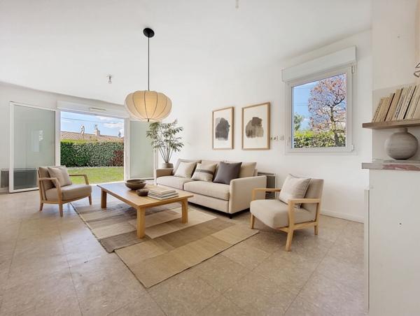 SAINT SEBASTIEN SUR LOIRE APPARTEMENT T2 AVEC JARDIN PRIVATIF 130 M2 CAVE ET STATIONNEMENT