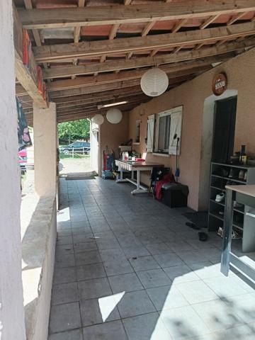 Maison Capdenac 8 pièce(s) 138 m2 Capdenac