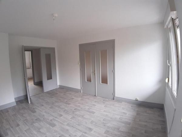 Location Appartement 92 m² - Saint-dié-des-vosges 88100