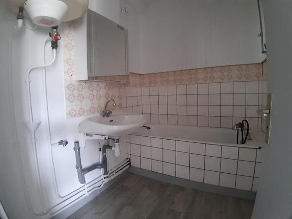Location Appartement 92 m² - Saint-dié-des-vosges 88100