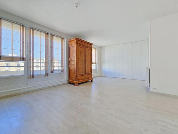 Appartement T2 - Dernier étage Secteur St Michel