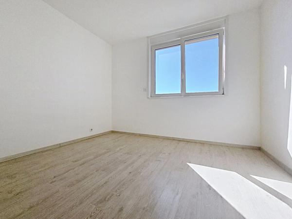Appartement T2 - Dernier étage Secteur St Michel