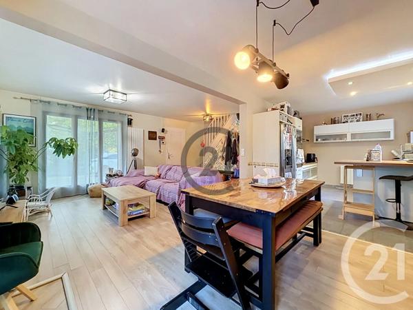 Maison à vendre  6 pièces - 111 m 2   TROYES  - 10