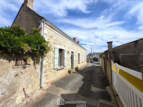 Maison de village 124.73 m² à Cherré 49330