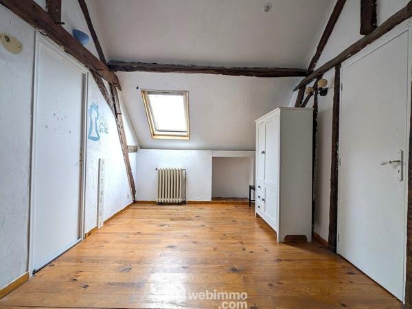 Maison de village 124.73 m² à Cherré 49330