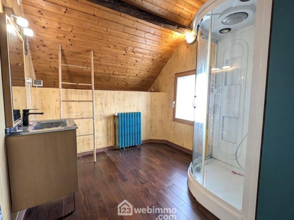 Maison de village 124.73 m² à Cherré 49330