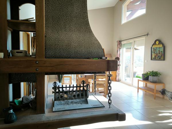Jolie maison d'architecte face aux Pyrénées . 12910 M2 Pamiers