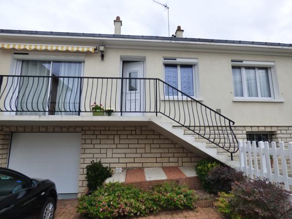 Maison à vendre Bagneux (49400) - Sous-sol complet, Terrain d'environ 630 m²