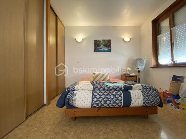 Immeuble commercial de 170 m²