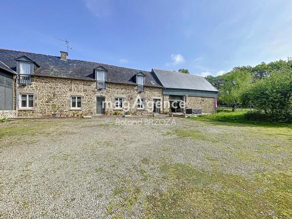 Local Commercial à HEDE-BAZOUGES, 35630 - 10 pièces 595m²