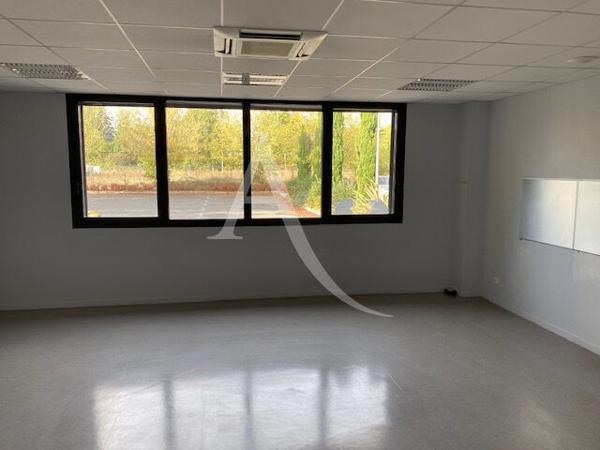 Bureaux MONTAUBAN ALBASUD 15 pièce(s) 531 m2