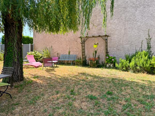 Aubenas (07200) Jolie Maison avec Jardin dans petit Lotissement Calme et Convivial