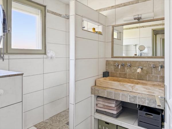 Aubenas (07200) Jolie Maison avec Jardin dans petit Lotissement Calme et Convivial