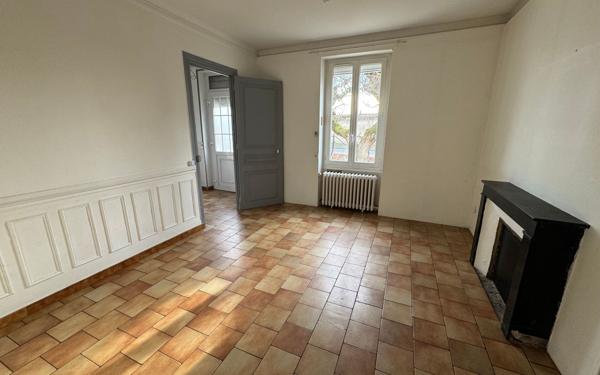 Maison à vendre    5 pièces •  Fleury-les-Aubrais