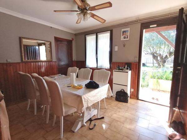 Maison 7 pièce(s) 5 chambre(s) 210 m²