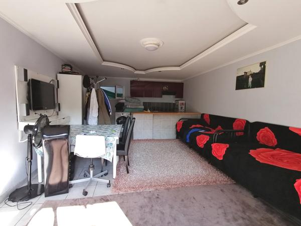 Maison 7 pièce(s) 5 chambre(s) 210 m²