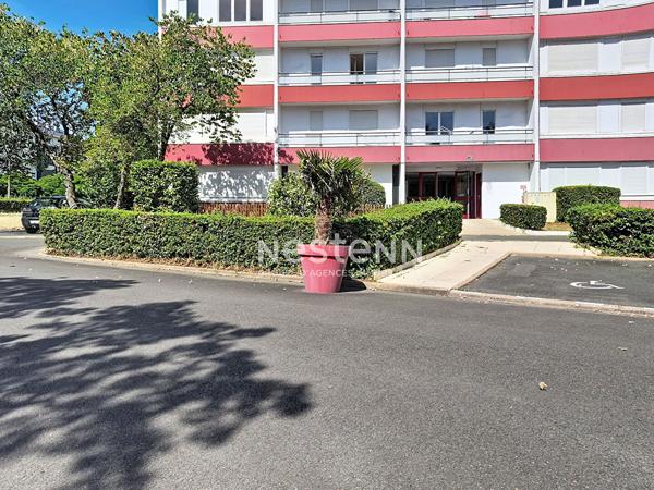 T1 Bis de 32.30m² à Angers (Les Justices) - Balcon - Stationnement - Libre d'occupant