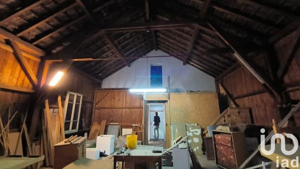 Maison 8 pièces de 219 m² à Saint-Jeoire (74490)