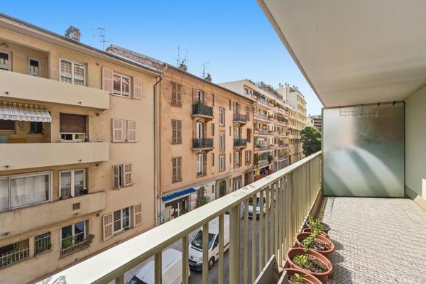 Appartement à vendre 1 pièce 30m² Nice (06000)