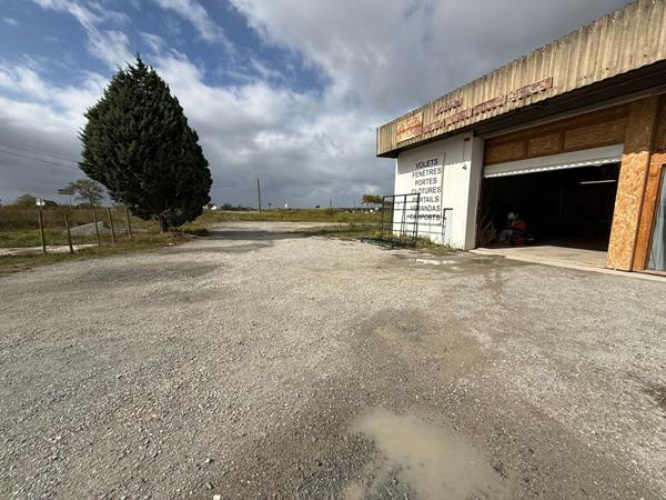 LOCAL COMMERCIAL A PEZENS FORTE VISIBILITE