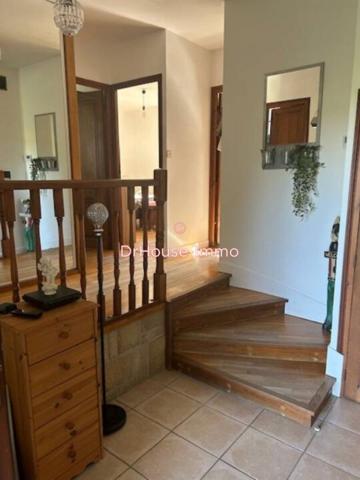 Maison à vendre 8 pièces de 201 m²