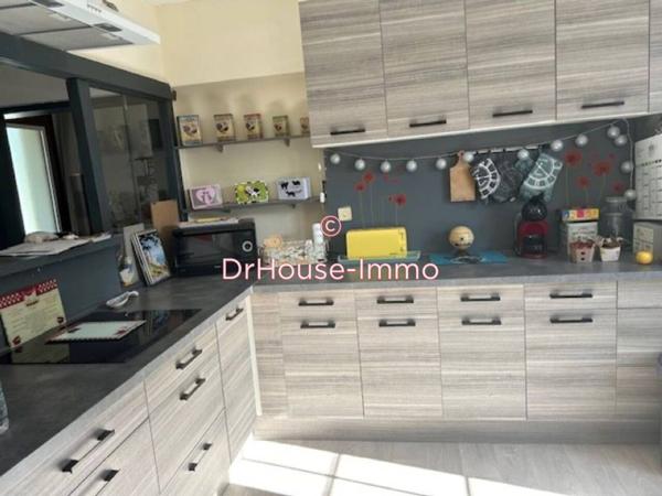 Maison à vendre 8 pièces de 201 m²