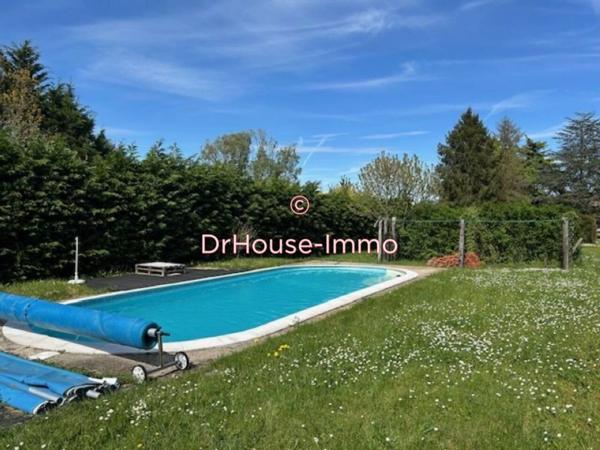 Maison à vendre 8 pièces de 201 m²