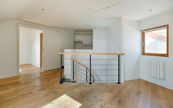 Appartement à vendre    3 pièces • 48,60 m2 Saint-Maur-des-Fossés