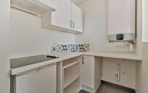 Appartement à vendre    3 pièces • 48,60 m2 Saint-Maur-des-Fossés