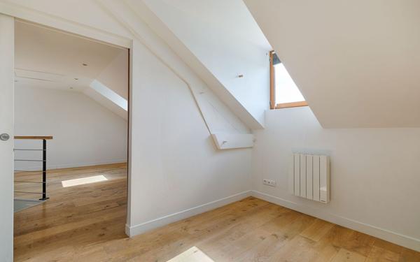 Appartement à vendre    3 pièces • 48,60 m2 Saint-Maur-des-Fossés