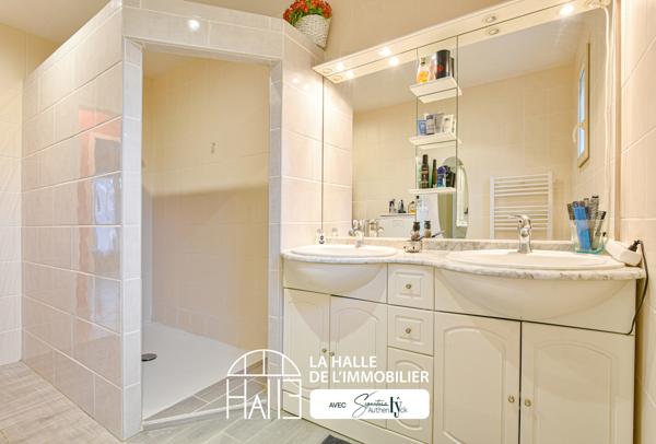 Maison 9 pièces - 175 m² Exclusivité efficity