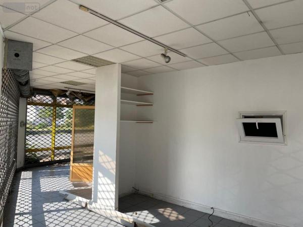 Garage - Parking à vendre à Port-Louis dans le Morbihan (56290), ref : 56039-1269