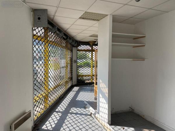 Garage - Parking à vendre à Port-Louis dans le Morbihan (56290), ref : 56039-1269