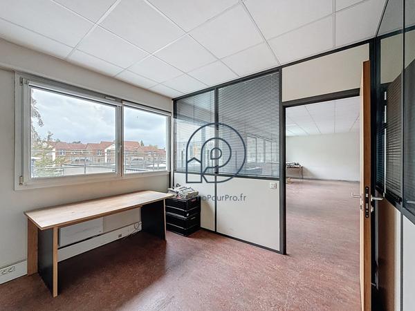 Lille – Bureaux 129 m² avec parkings Prix attractif