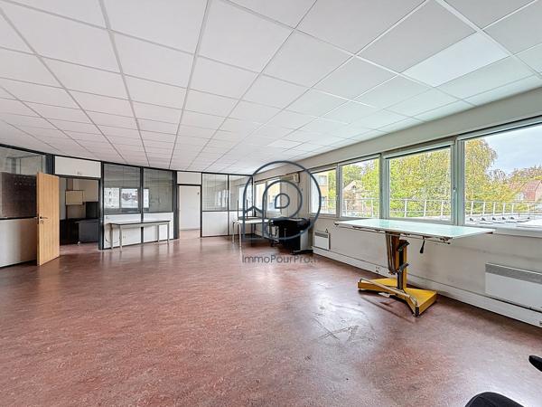 Lille – Bureaux 129 m² avec parkings Prix attractif