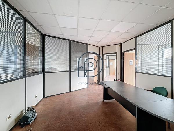 Lille – Bureaux 129 m² avec parkings Prix attractif
