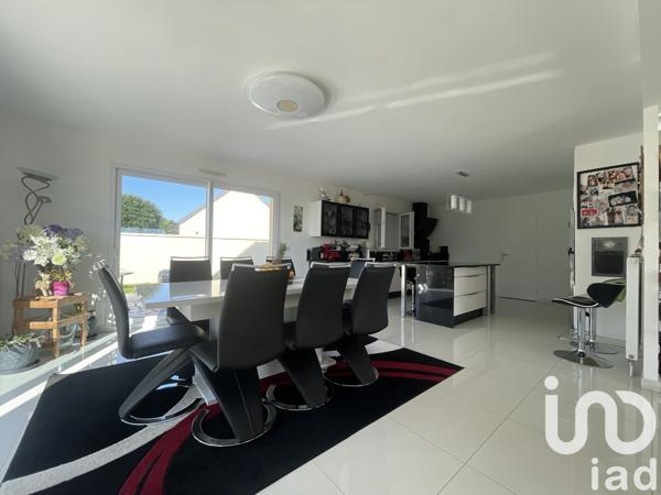 Maison à vendre 7 pièces 222 m² Abondant